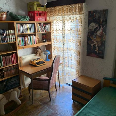 Apartamento The Rustic Hug Atenas Exterior foto