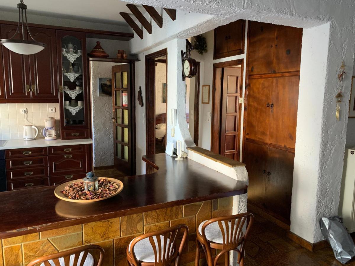 Apartamento The Rustic Hug Atenas Exterior foto